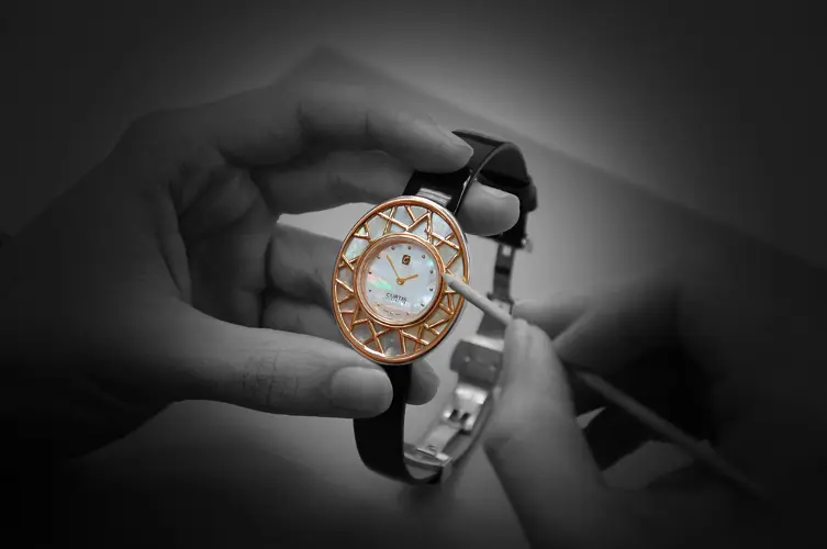 Very womens watches sale