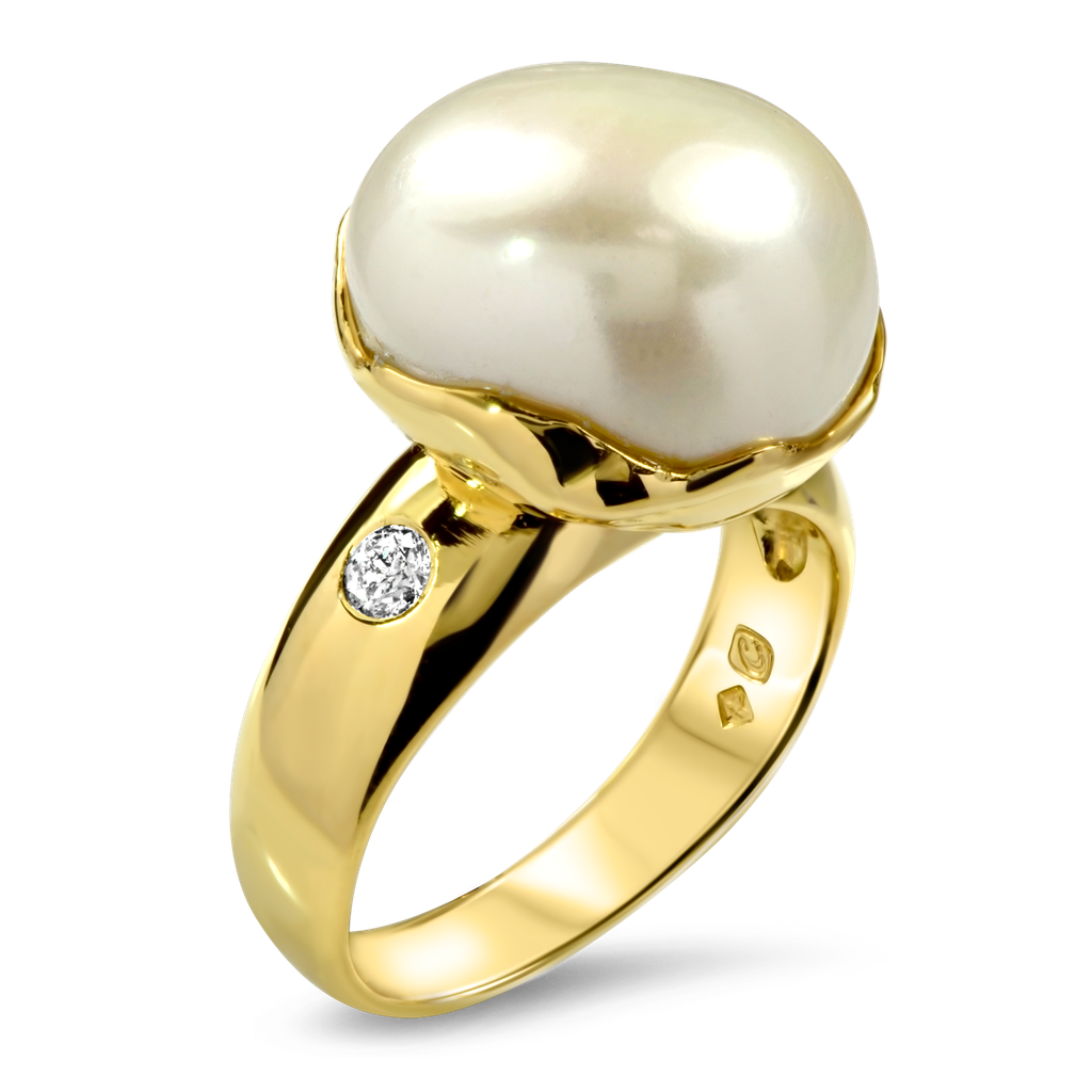 Freeform Pearl Ring